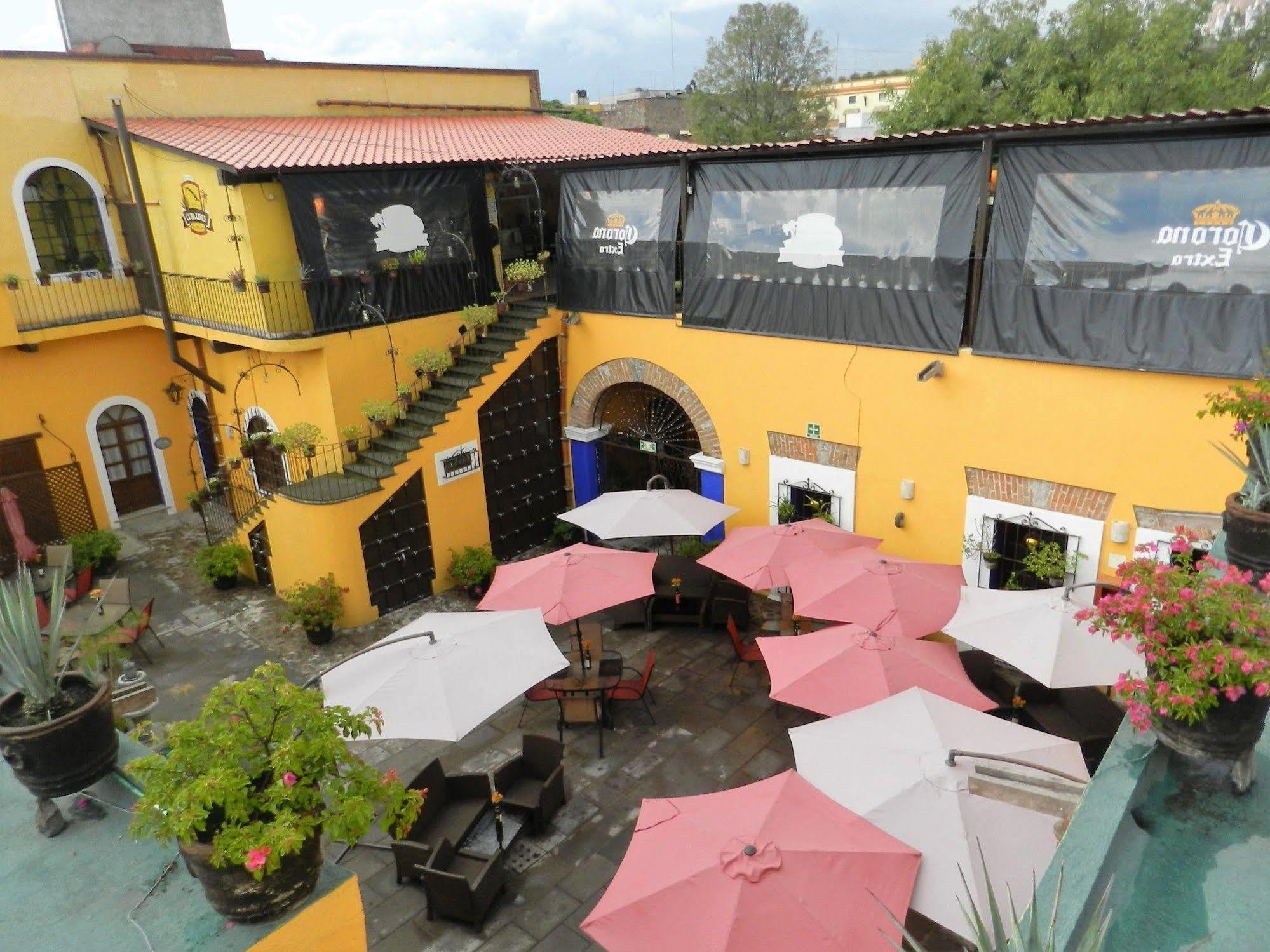 Collection O Al Otro Lado Del Rio, Puebla Hotel Exterior photo Restaurant in San Cristóbal de Las Casas