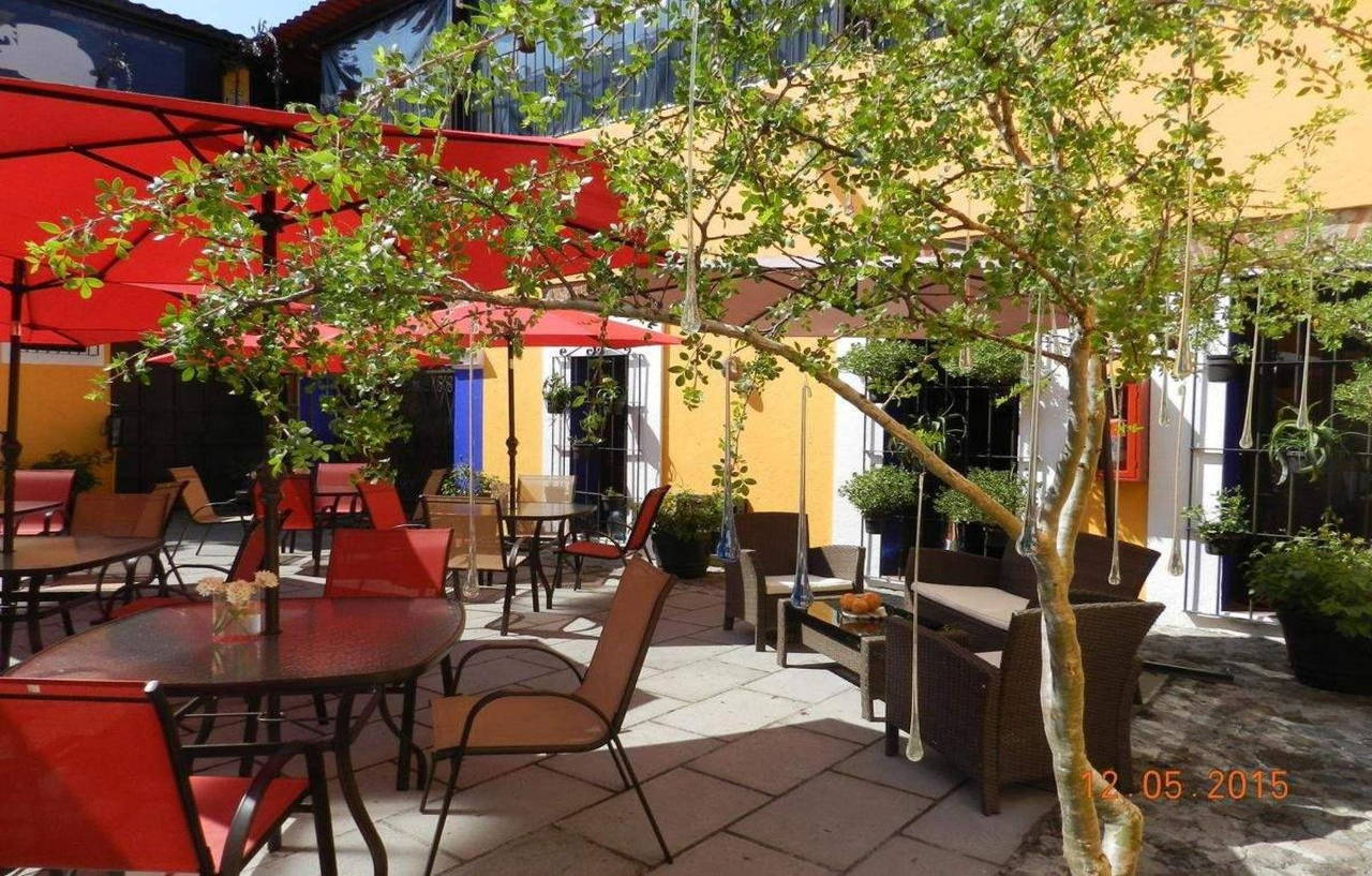 Collection O Al Otro Lado Del Rio, Puebla Hotel Exterior photo The courtyard of the hotel